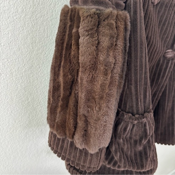 VINTAGE Fendi Brown Striped Fur Trim Jacket Coat SZ US 6 - Picture 4 of 13